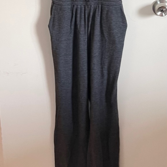 Lulus grey jumpsuit women’s small - Picture 3 of 7